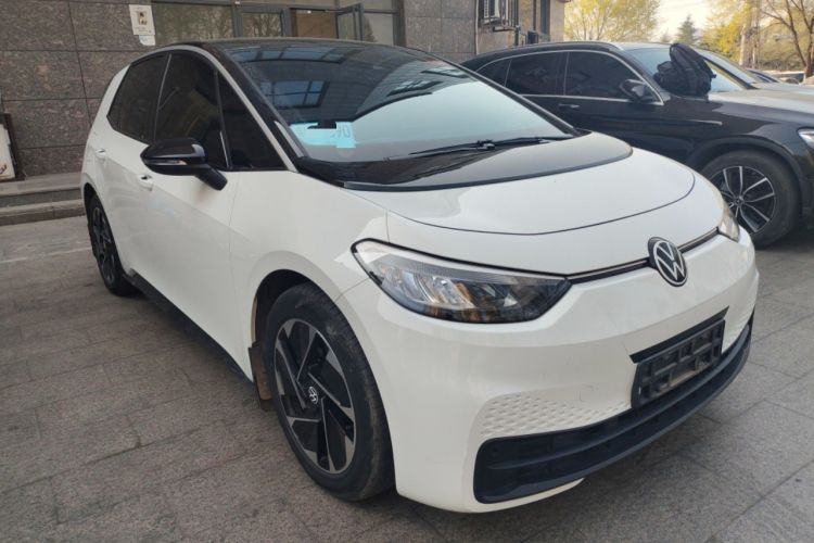 Used Volkswagen ID.3 2024 Outstanding Edition

