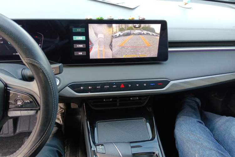 Used CHANGAN Ruicheng PLUS 2023 1.5T DCT Prestige Edition Audio And AC Panel