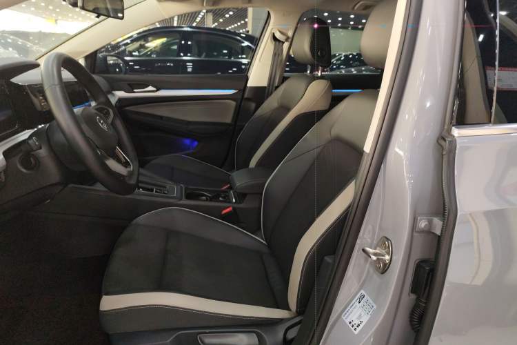 Used Volkswagen Golf 2021 280TSI DSG Pro Left Front Seat