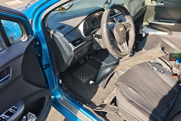 Used Chevrolet Lova RV 2016 1.5L Automatic FunDrive Edition