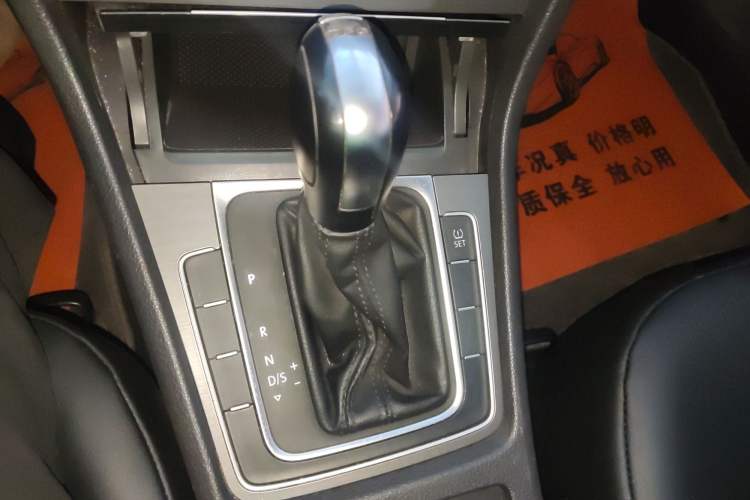 Used Volkswagen Golf 2015 1.4TSI Automatic Comfort Model
