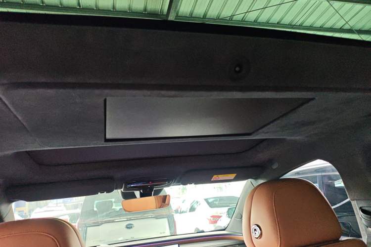 Used Hyptec HL 2025 700 Ultra Six-Seater All-Wheel-Drive LiDAR Version Headliner