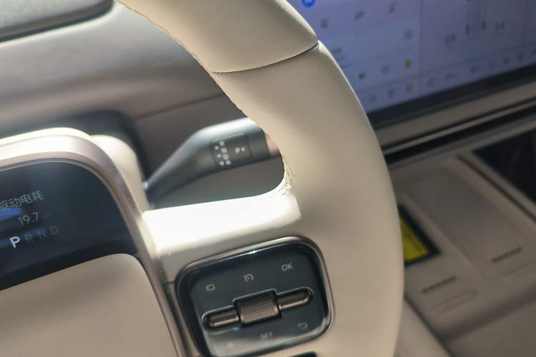 Used Li Auto Li Auto i6 2025 Model Two-Wheel-Drive Standard Type