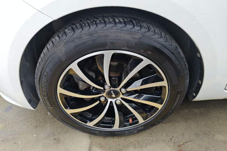 Used Kia K2 2015 Sedan 1.4L Automatic GLS