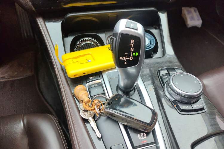 Used BMW 5 Series 2017 525Li Luxury Design Package Gear Lever