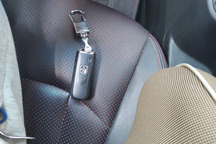 Used Baojun 560 2015 1.8L manual luxury version