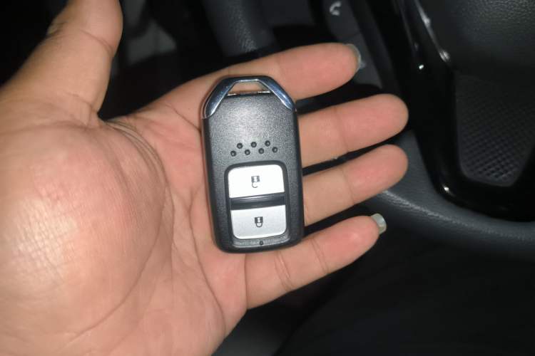 Used Honda XR-V 2017 1.8L EXi CVT Comfort Version