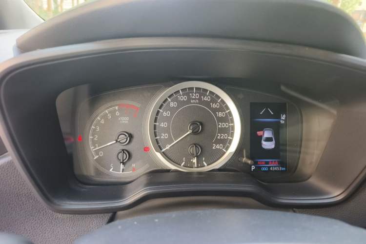 Used Toyota Levin 2019 185T CVT Luxury Edition China VI Standard