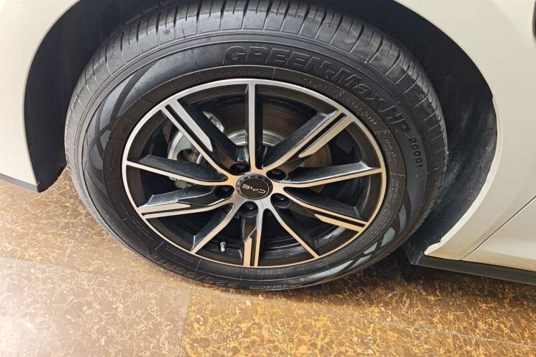 Used BYD Seal 06 New Energy 2025 DM-i Smart Drive 120KM Deluxe Model