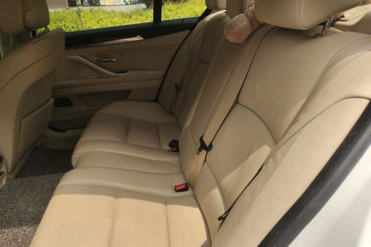 Used BMW 5 Series 2011 523Li Leading Model Left Rear Seat