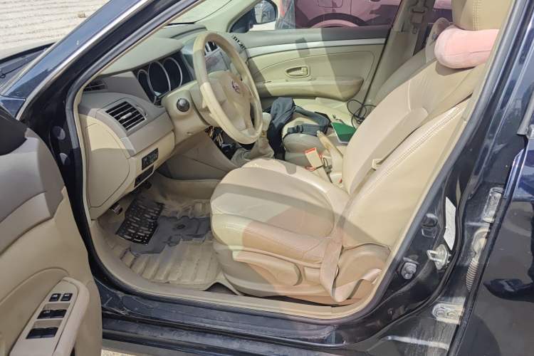 Used Nissan Sylphy 2012 Classic 1.6XE Manual Comfort Edition