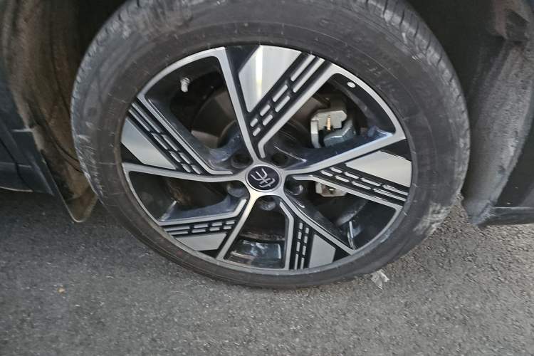 Used BYD Song Pro New Energy 2024 HONOR Edition DM-i 110KM Excellence Model
