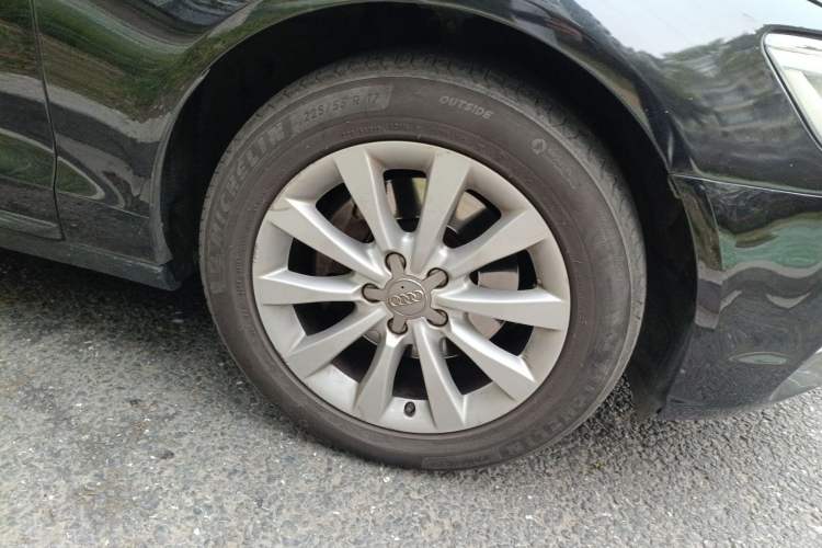 Used Audi A6L 2014 TFSI Comfort Model
