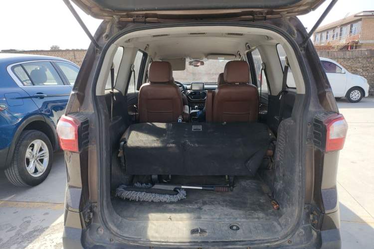 Used BAIC Changhe M70 2017 1.5L manual luxury cabin