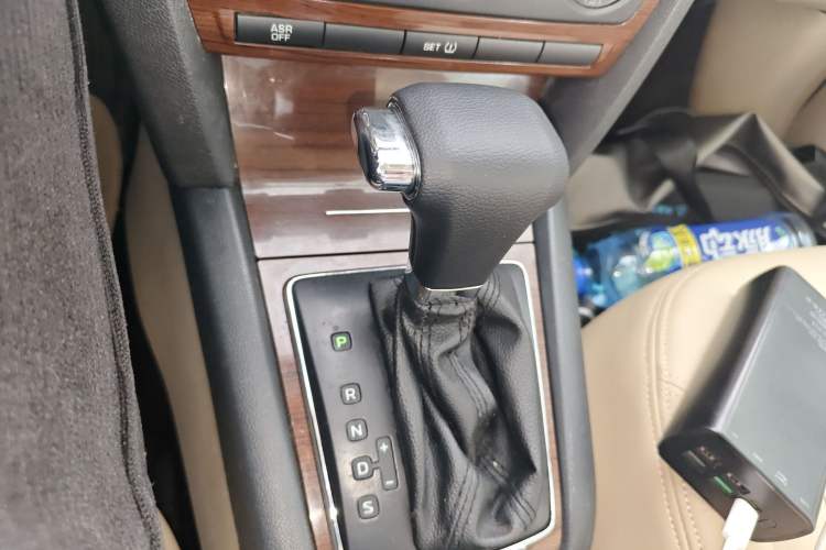 Used Skoda Octavia 2012 1.6L Automatic Yijun Edition Gear Lever