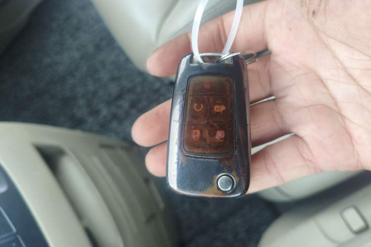 Used Buick GL8 2018 28T Luxury Model China VI Standard Vehicle Key