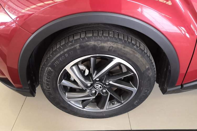 Used Toyota C-HR 2021 2.0L Luxury Edition Exterior 4