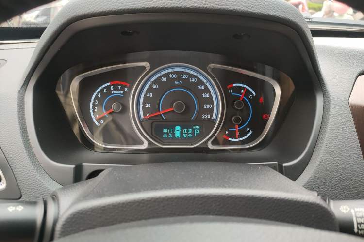 Used Haima S7 2015 2.0L Automatic Smart Enjoyment Version Instrument Cluster