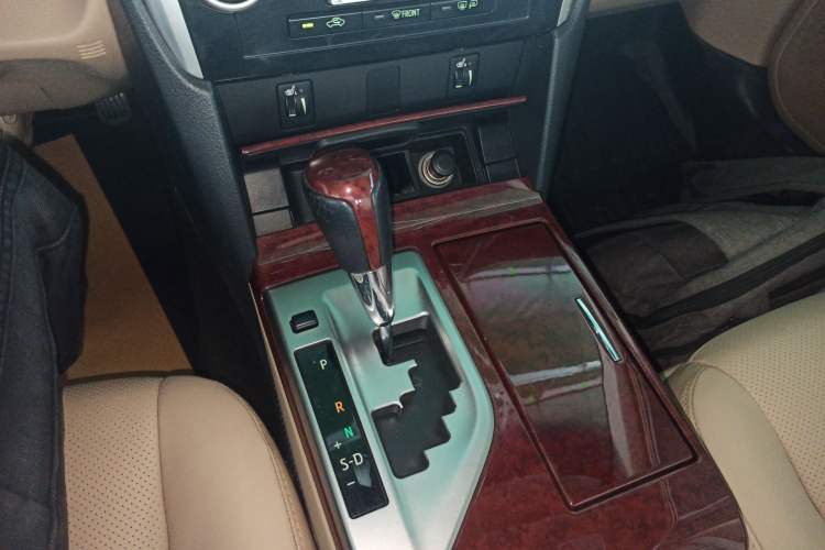 Used Toyota Camry 2012 2.5G Luxury Edition