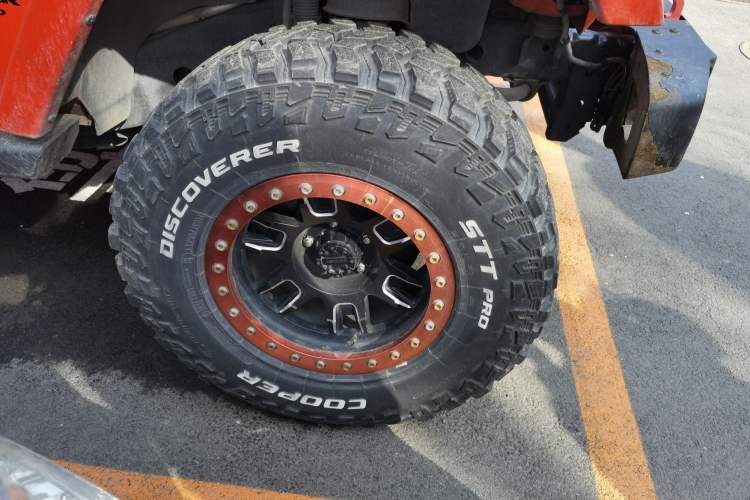 Used Jeep Wrangler 2015 3.0L Sahara Four-Door Comfort Edition
