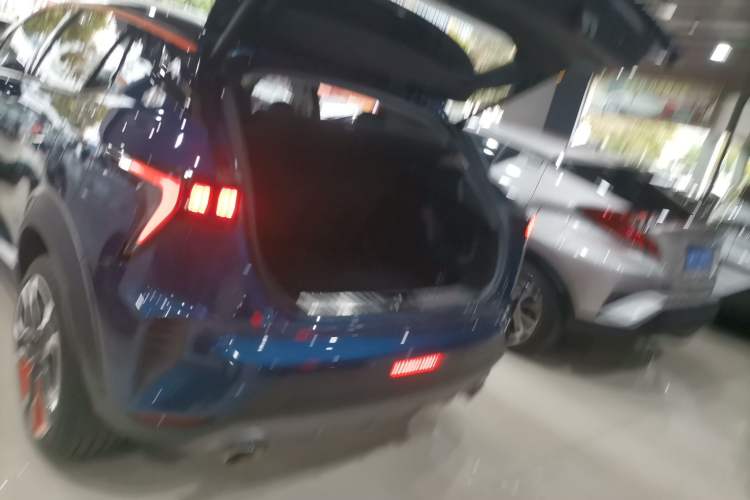 Used Lynk & Co 06 2020 1.5T YAO Halo