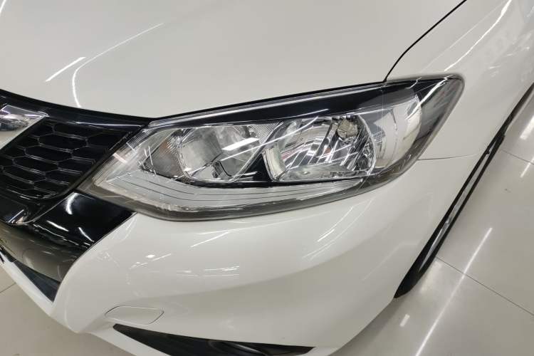 Used Nissan Tiida 2019 1.6L CVT Cool Edition China VI Standard
