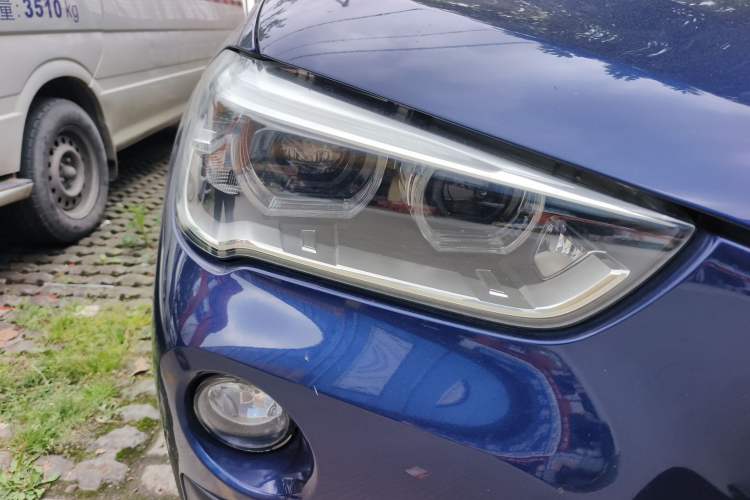 Used BMW X1 2018 sDrive20Li Leading Model Right Front Headlight