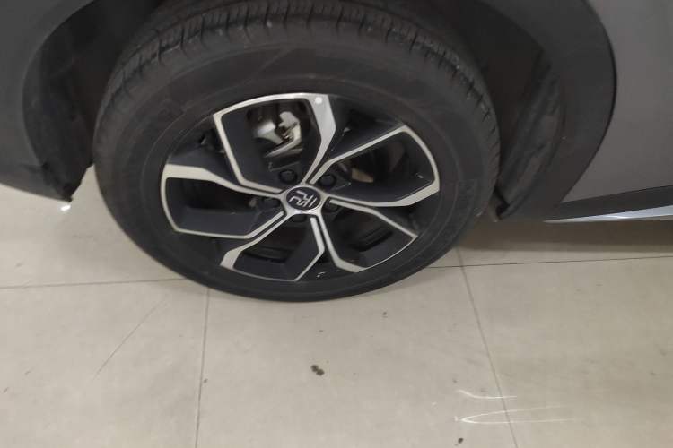 Used BYD Yuan PLUS 2024 Honor Edition 430KM Leading Model Right Rear Wheel Hub