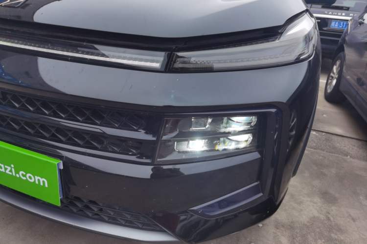 Used SOL QX 2021 300T DCT Deluxe Smart Connectivity Version
