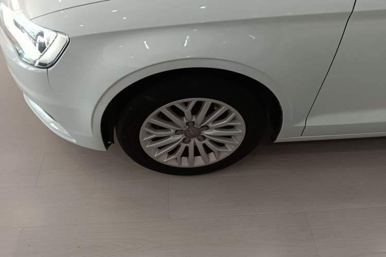 Used Audi A3 2016 Limousine 35 TFSI Prestige Edition