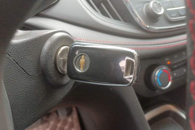 Used Chevrolet Monza 2019 RS 330T Automatic Comfort Edition China VI Standard
