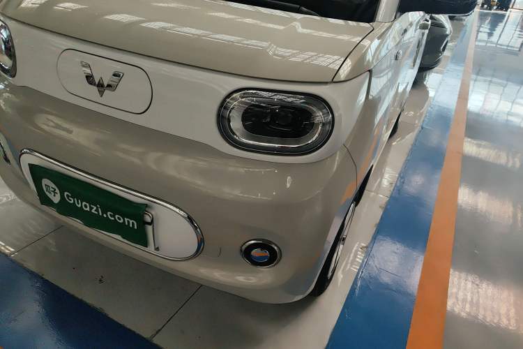 Used Wuling Hongguang MINIEV 2024 3rd Generation 215km Advanced Version