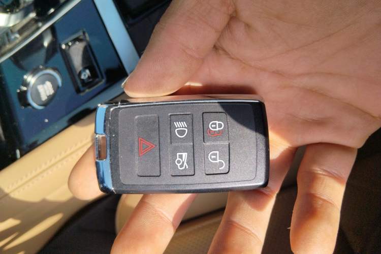 Used Jaguar XFL 2024 2.0T P250 Two-Wheel Drive Prestige Luxury Edition