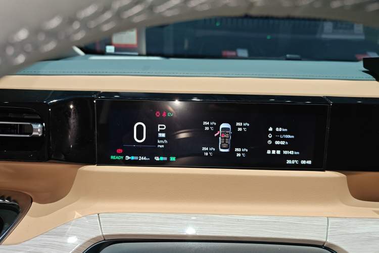 Used GAC Trumpchi Trumpchi E8 2024 Honor Series 2.0L Honor Edition