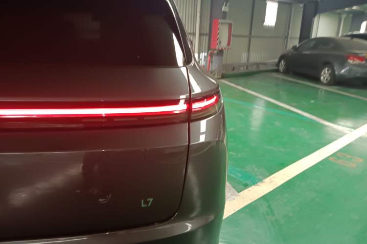 Used Li Auto L7 2023 Pro Model
