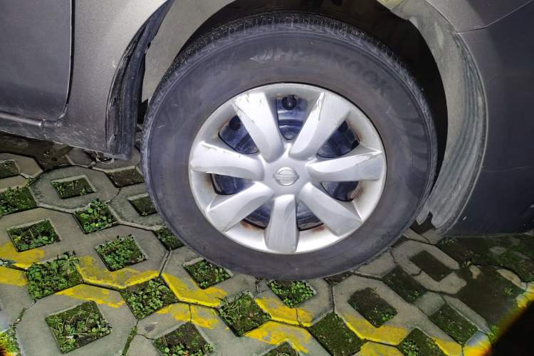 Used Nissan Sunny 2014 1.5XE Manual Comfort Edition
