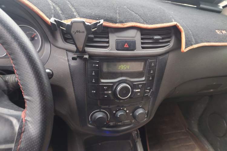 Used Wuling Hongguang 2020 1.2L S Base Model China VI LSI
