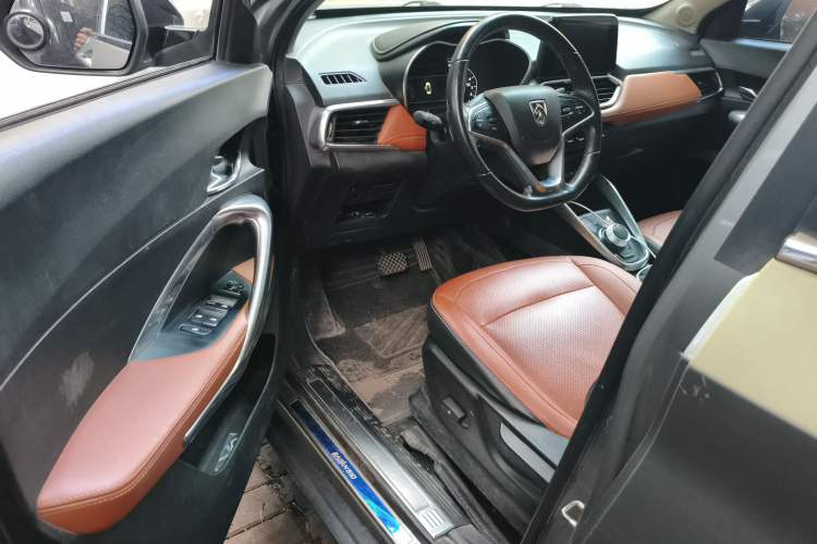 Used Baojun 510 2017 1.5L Automatic Luxury Model