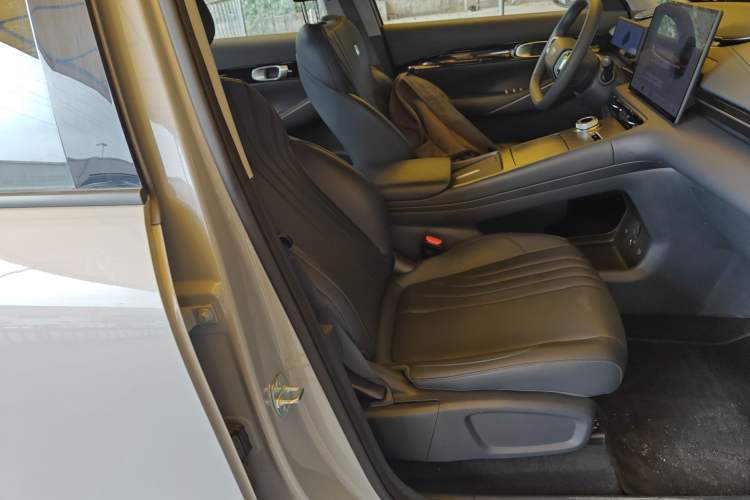 Used Geely Galaxy E5 2024 530km Long-Range Version
