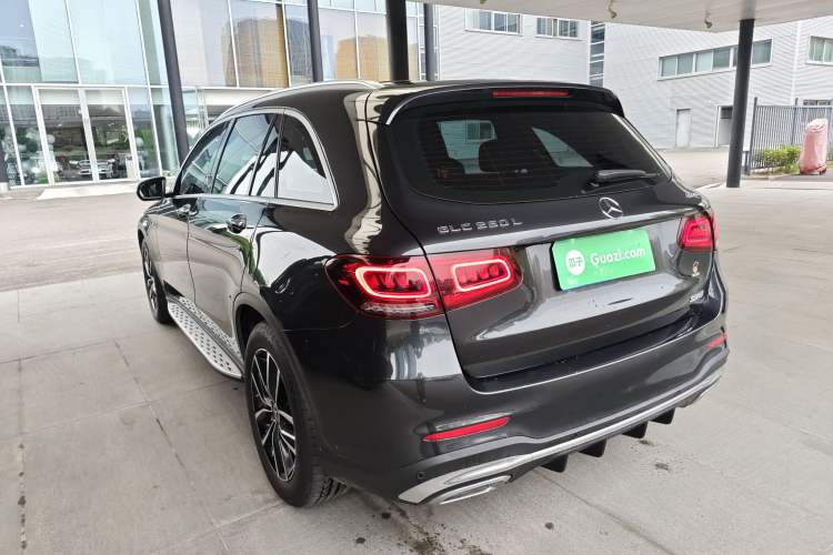 Used Mercedes-Benz GLC 2020 Facelift GLC 260 L 4MATIC Luxury Edition
