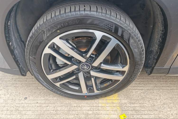 Used BYD Song L DM-i 2024 112 km Beyond Edition