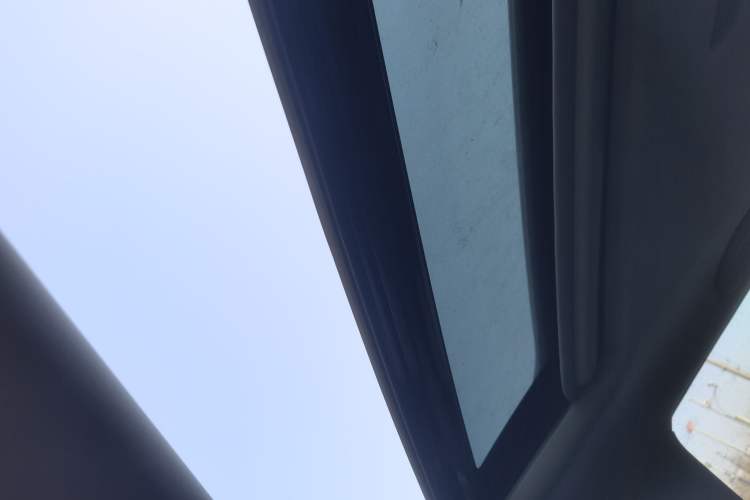 Used Haval M6 2019 1.5T DCT Two-Wheel Drive Value Edition China VI Standard Headliner