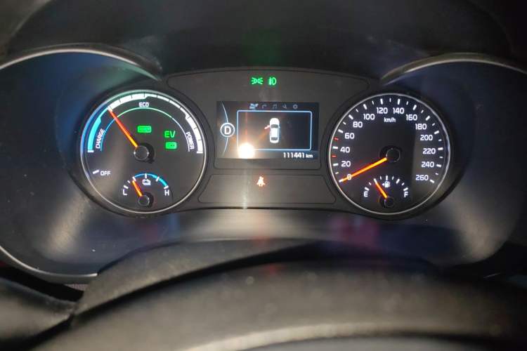 Used Kia K5 New Energy 2018 2.0L ZhiZun Edition Instrument Cluster