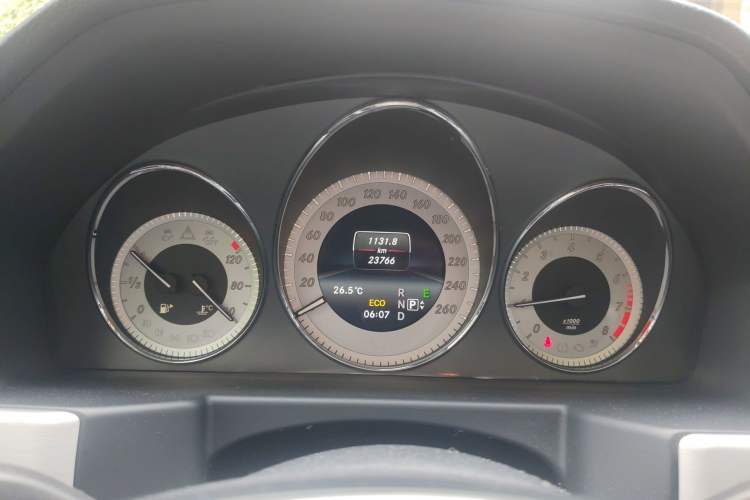 Used Mercedes-Benz GLK-Class 2014 GLK 260 4MATIC Dynamic Model
