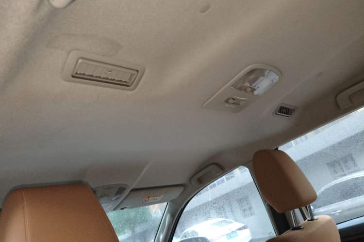 Used Toyota Fortuner 2016 2.7L Middle East Version Headliner