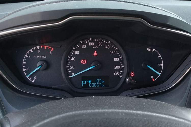 Used Ford Escort 2015 1.5L Automatic Comfort Edition Instrument Cluster