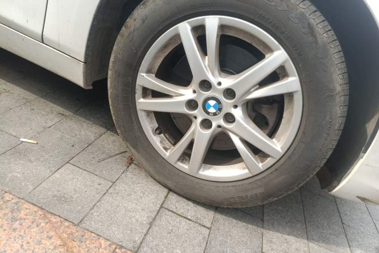 Used BMW 2 Series Gran Tourer 2015 218i Leading Model Right Front Wheel Hub