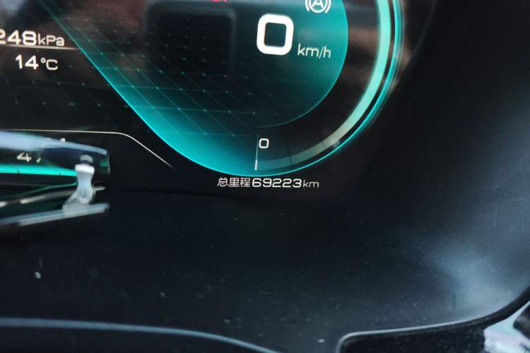 Used BYD Song PLUS New Energy 2021 EV Deluxe Model Odometer Close Up