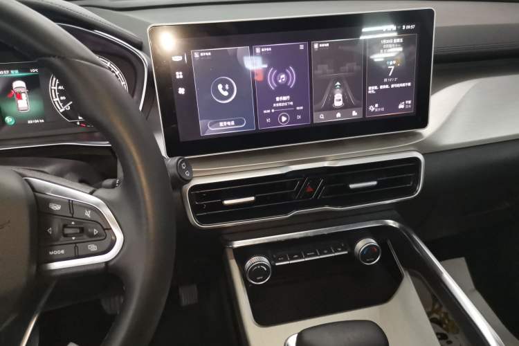 Used Geely Auto Coolray 2023 1.5T DCT Platinum Edition