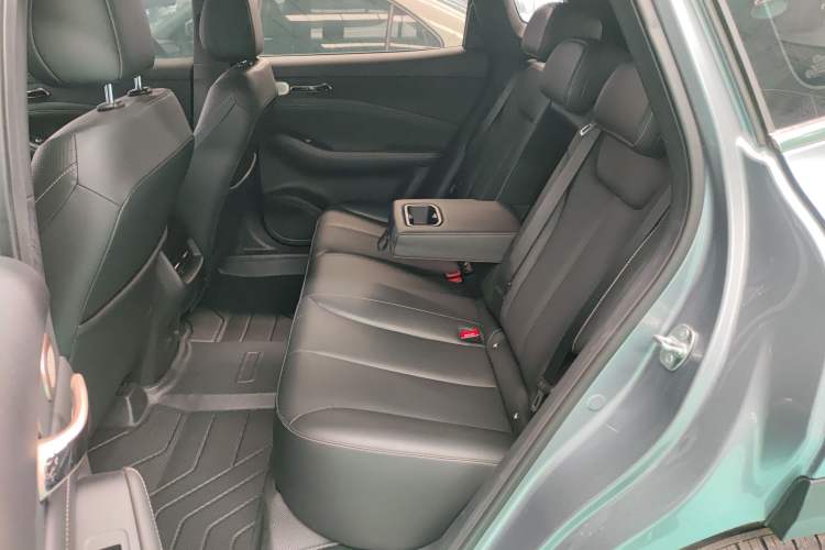 Used Baojun Yunhai 2024 140km Plug-in Hybrid Version